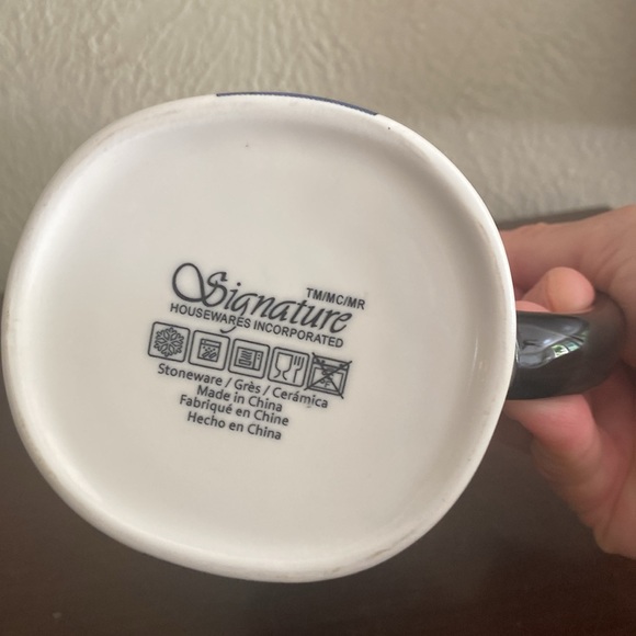 Oversized, Stoneware, Hipster Cowgirl with Rose Tattoo Mug. 17oz.  NWOT - Picture 5 of 8